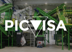 Logotip de Picvisa amb una planta de reciclatge de fons